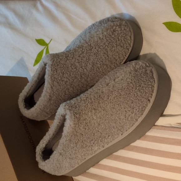 Beach by Maltisse Slipper inspired platform mule . Size 9 - Picture 8 of 11